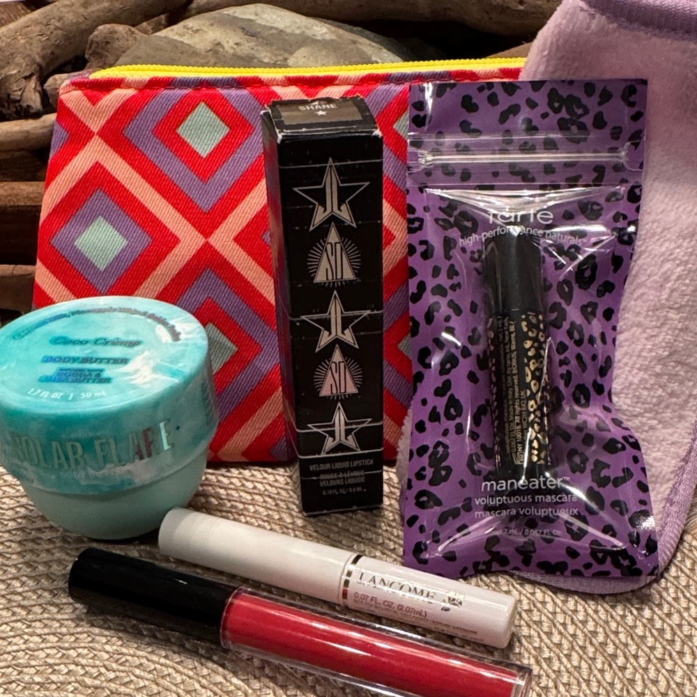 Jeffree Star Liquid Lipstick, Tarte Mascara, Lancôme Mascara Base, Lip gloss